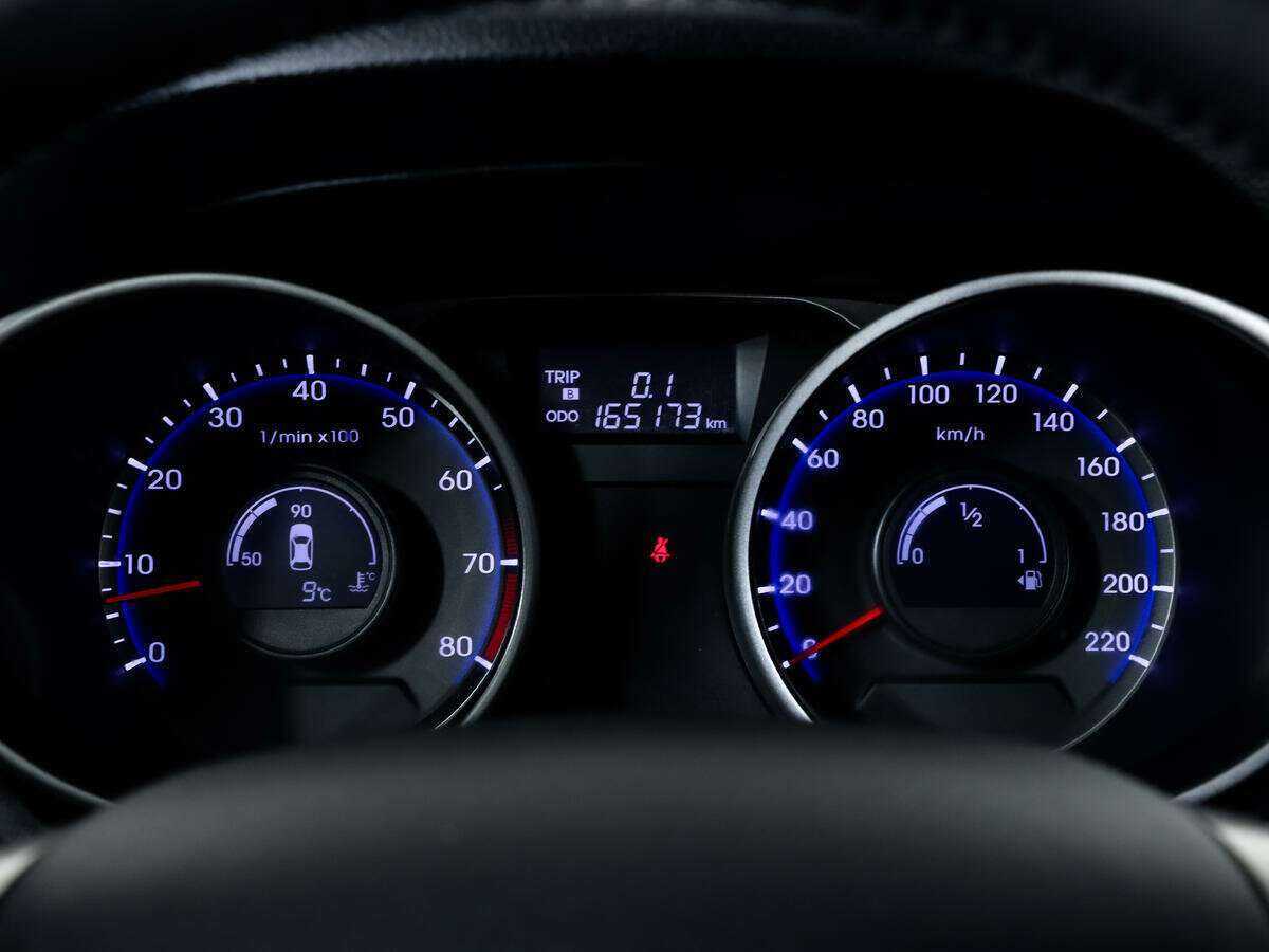 Hyundai ix35 б/у, 2012, Механическая. Фото: #14