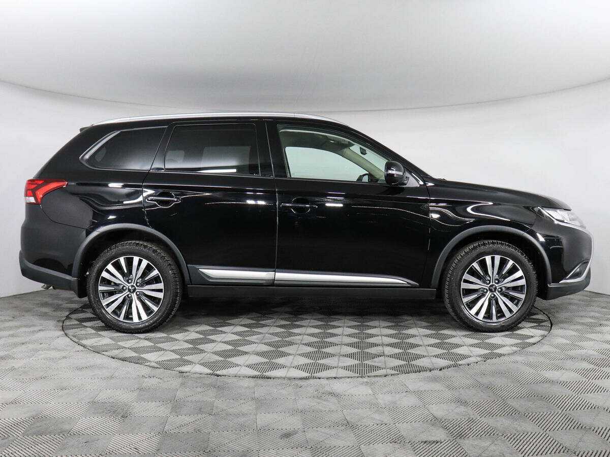 Mitsubishi Outlander б/у, 2019, Вариатор. Фото: #3