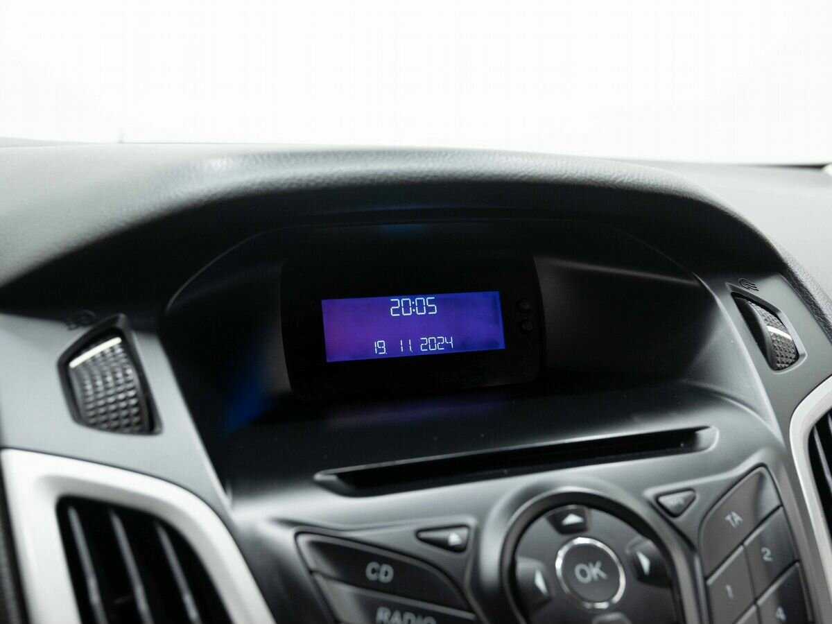 Ford Focus б/у, 2012, Механическая. Фото: #18