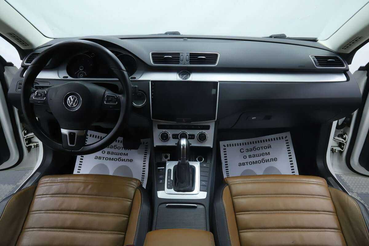 Volkswagen Passat CC б/у, 2013, Роботизированная. Фото: #9