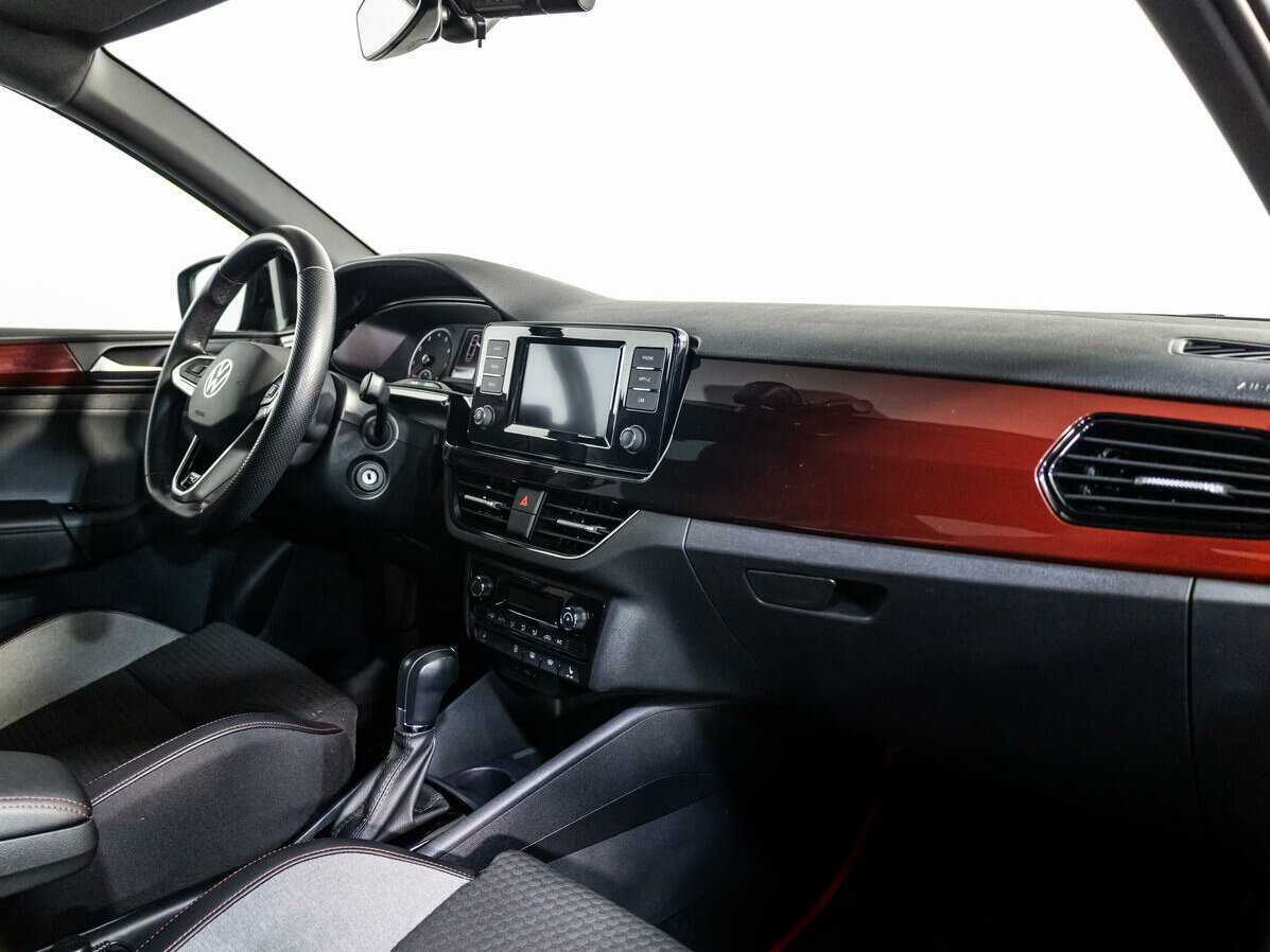 Volkswagen Polo б/у, 2021, Автоматическая. Фото: #6