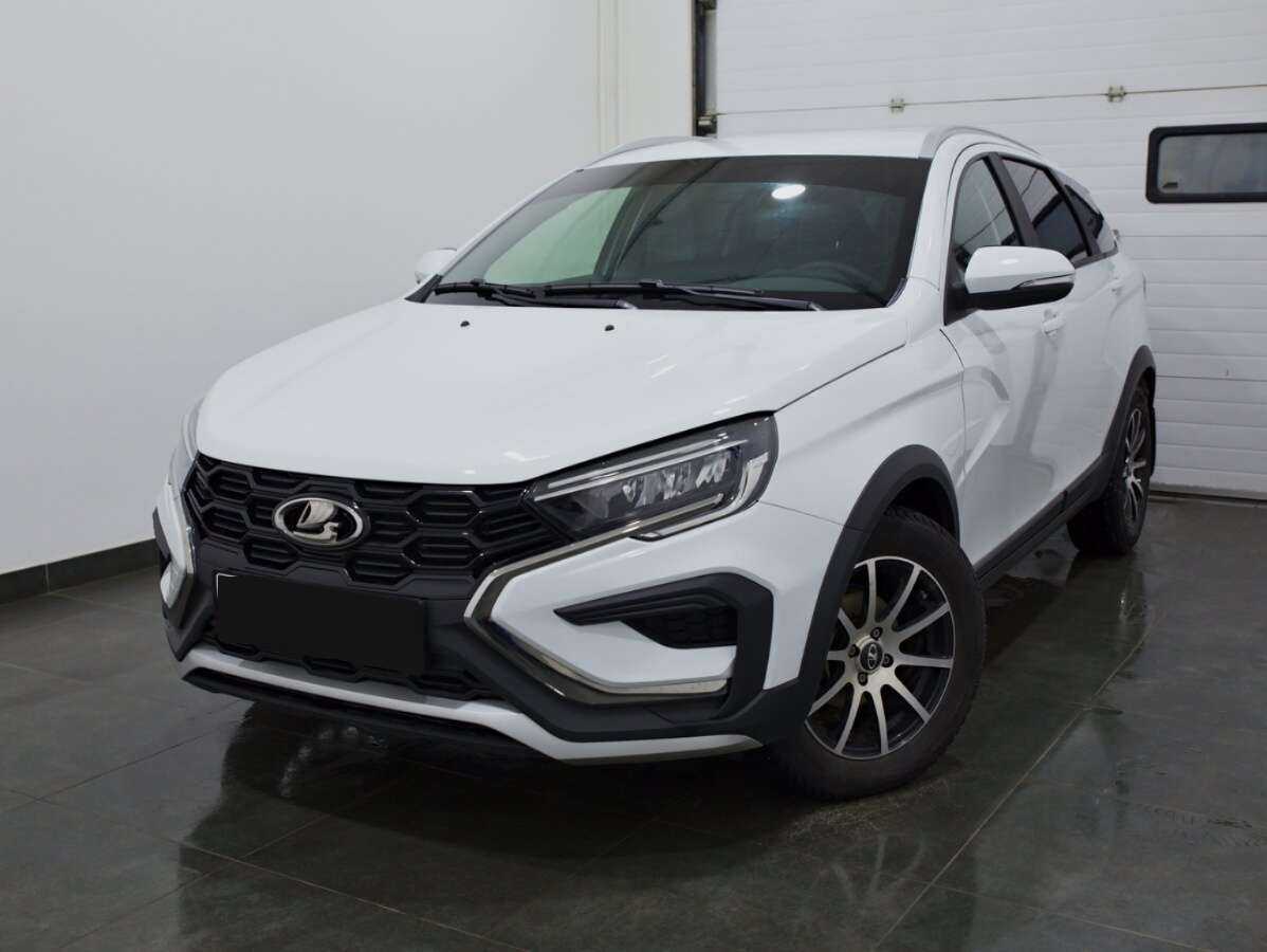 Lada (ВАЗ) Vesta б/у, 2023, Механическая. Фото: #0