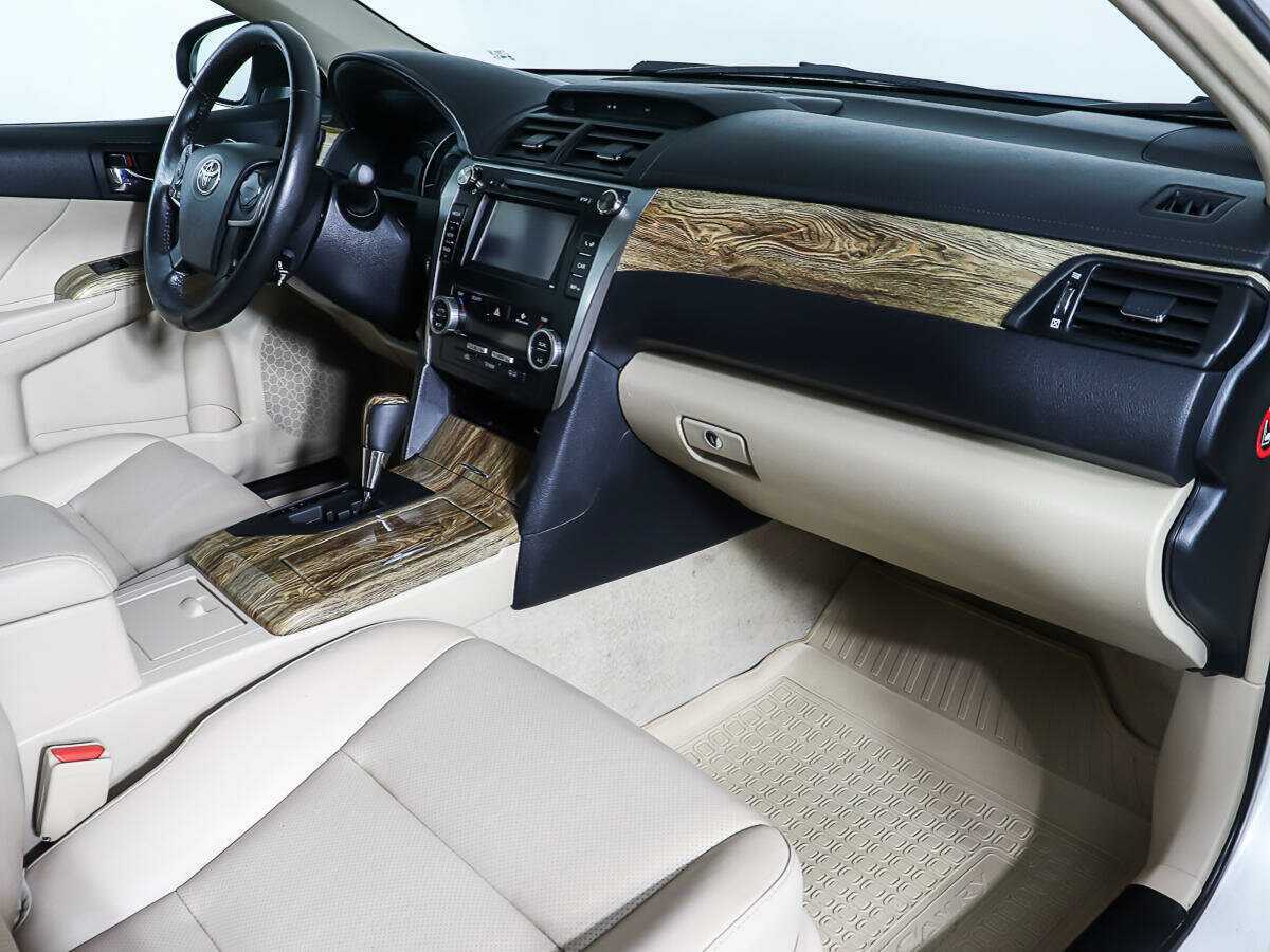 Toyota Camry б/у, 2014, Автоматическая. Фото: #10