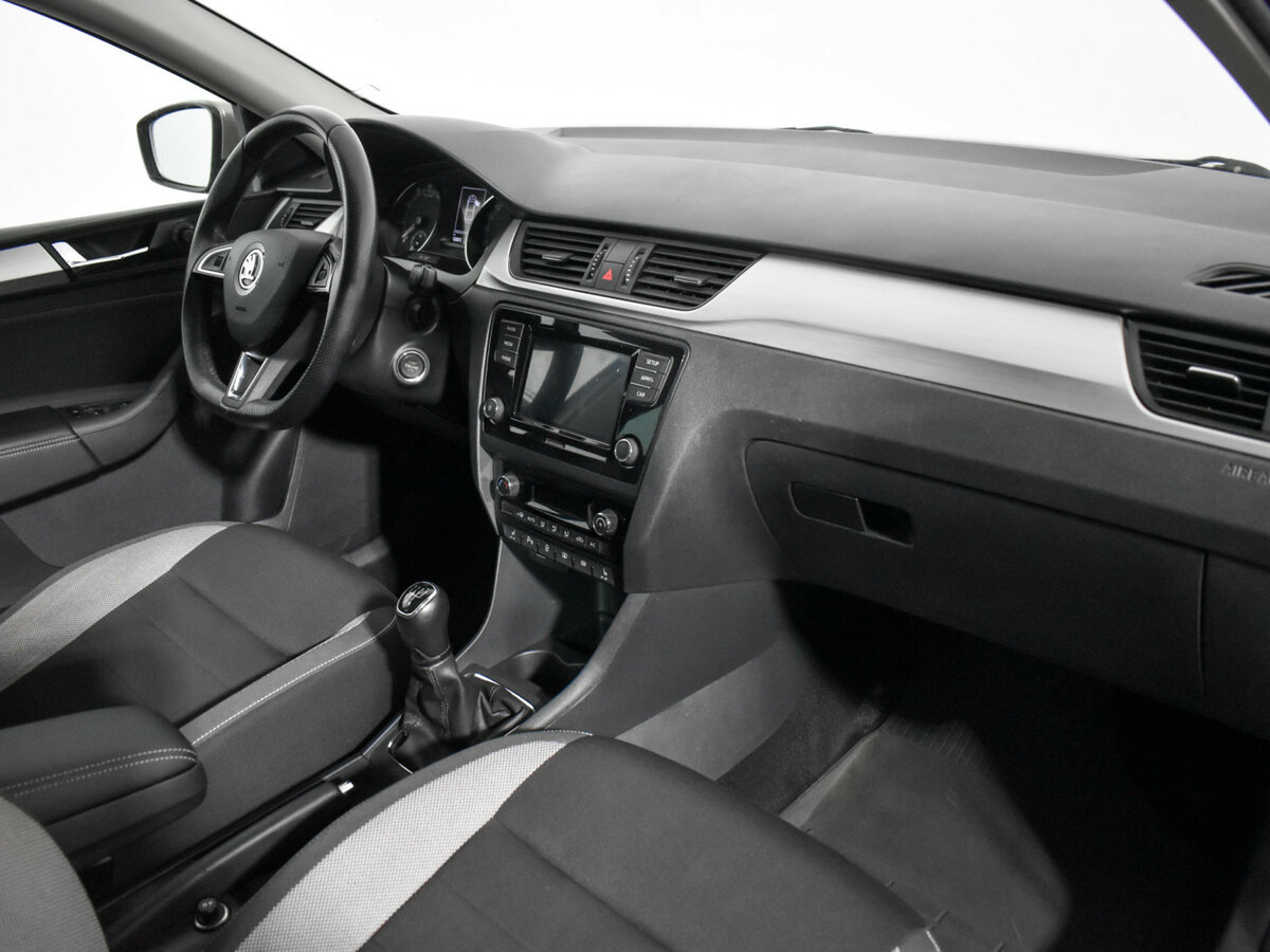 Skoda Rapid б/у, 2019, Механическая. Фото: #11