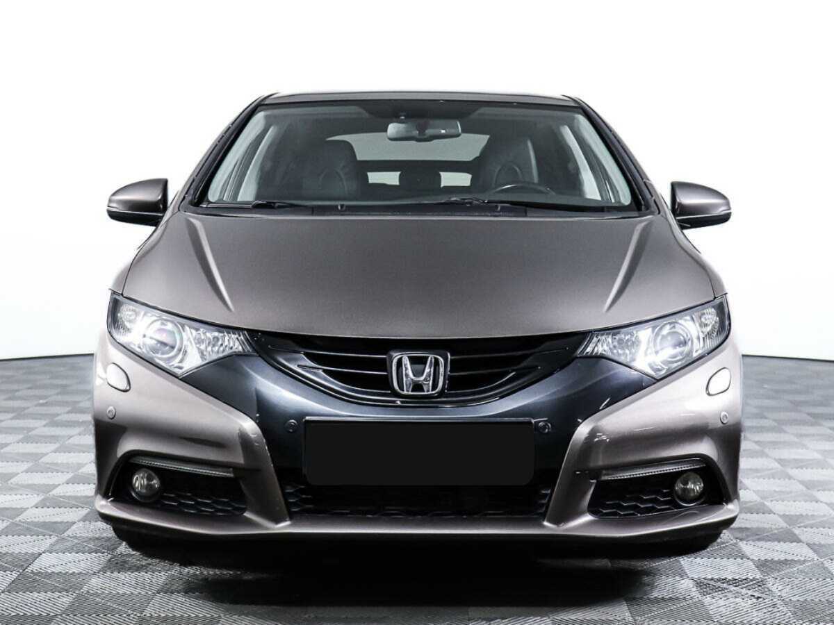 Honda Civic б/у, 2013, Автоматическая. Фото: #1