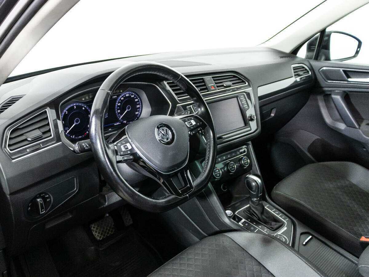 Volkswagen Tiguan б/у, 2017, Роботизированная. Фото: #10