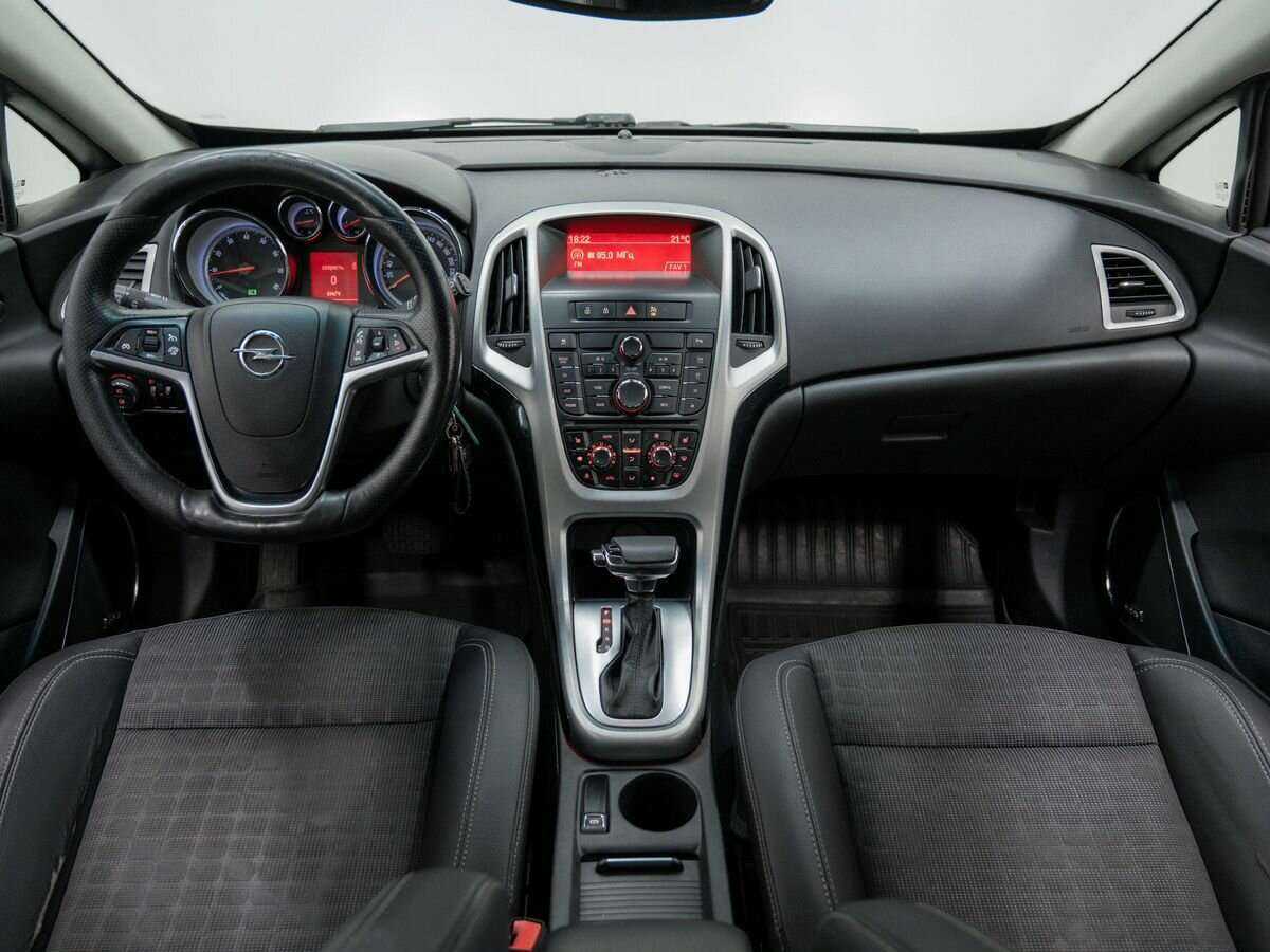 Opel Astra б/у, 2012, Автоматическая. Фото: #7