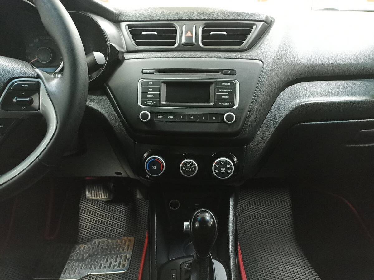 Kia Rio б/у, 2016, Автоматическая. Фото: #14