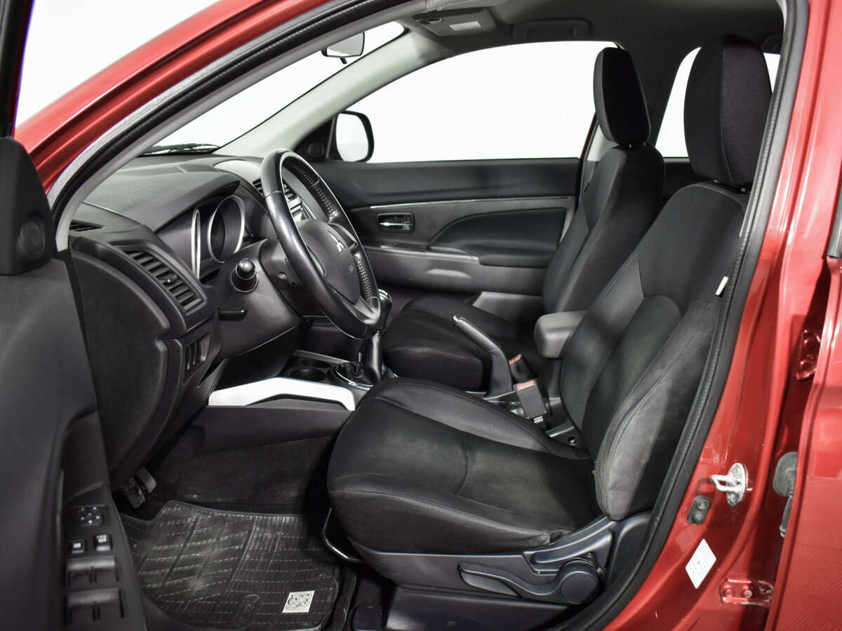 Mitsubishi ASX б/у, 2013, Механическая. Фото: #9