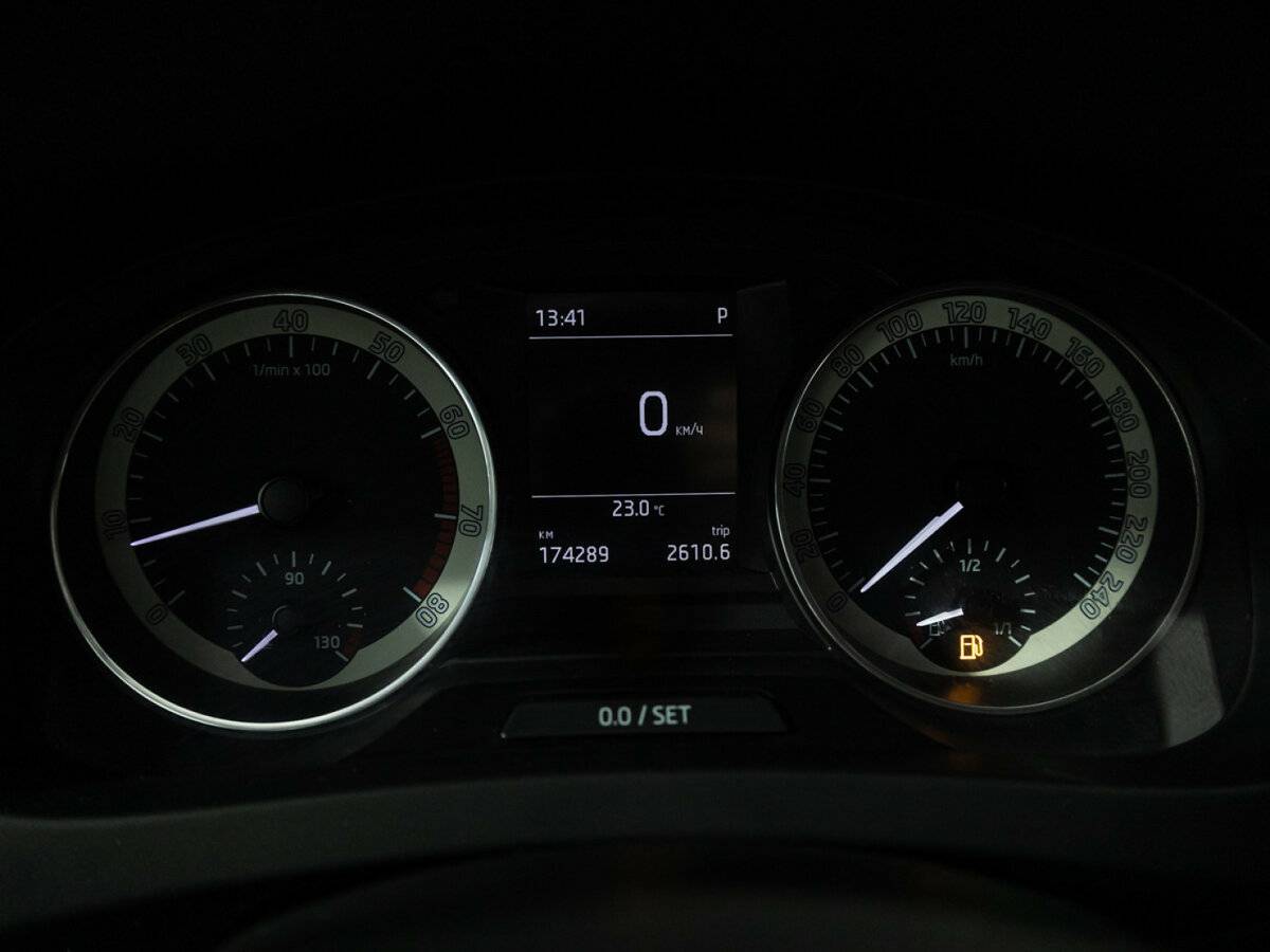 Skoda Rapid б/у, 2016, Автоматическая. Фото: #11