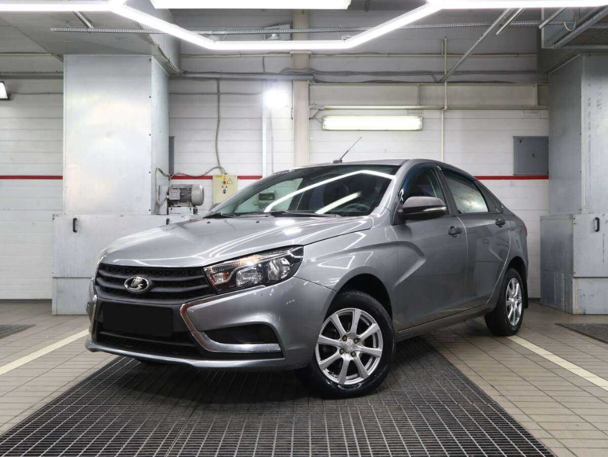 Lada (ВАЗ) Vesta б/у, 2018, Механическая. Посмотреть фото