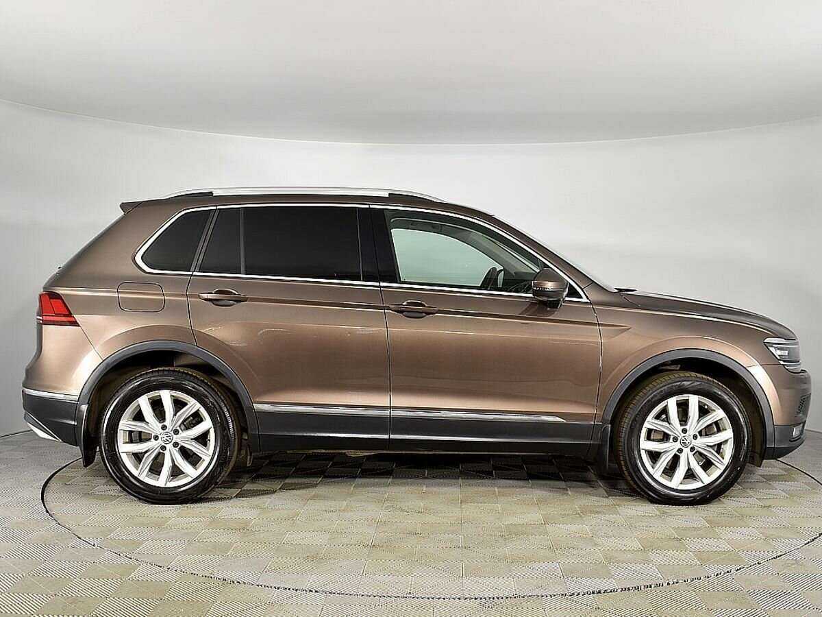 Volkswagen Tiguan б/у, 2018, Роботизированная. Фото: #4