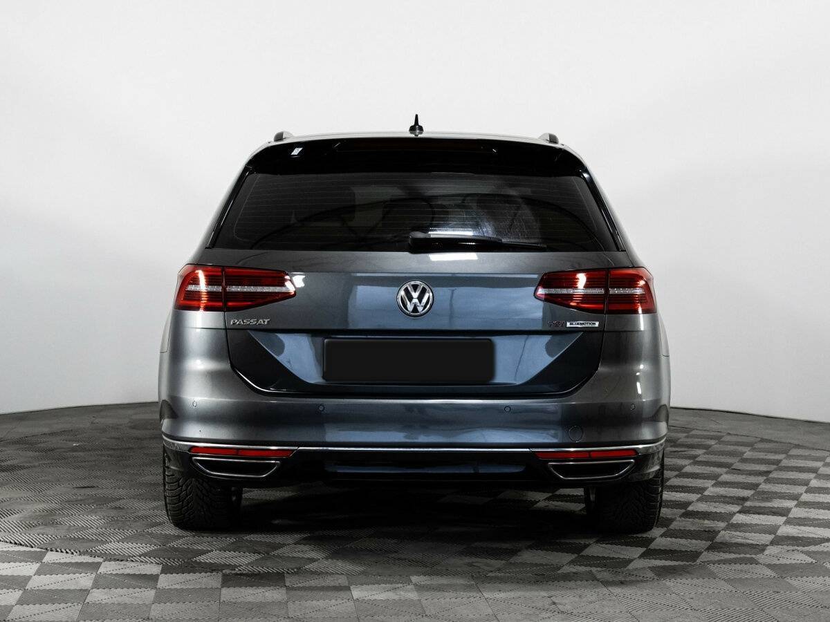 Volkswagen Passat б/у, 2016, Роботизированная. Фото: #5