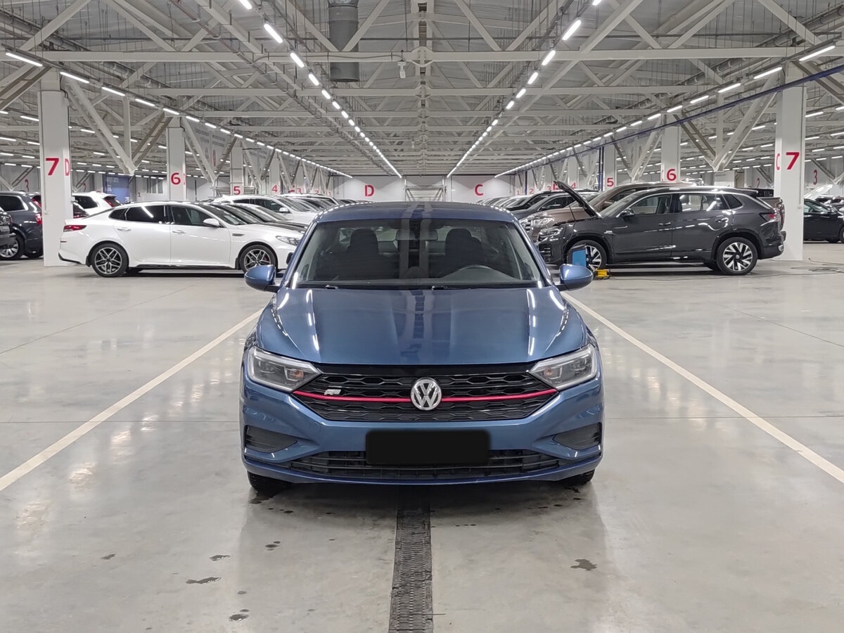 Volkswagen Jetta б/у, 2019, Автоматическая. Фото: #1