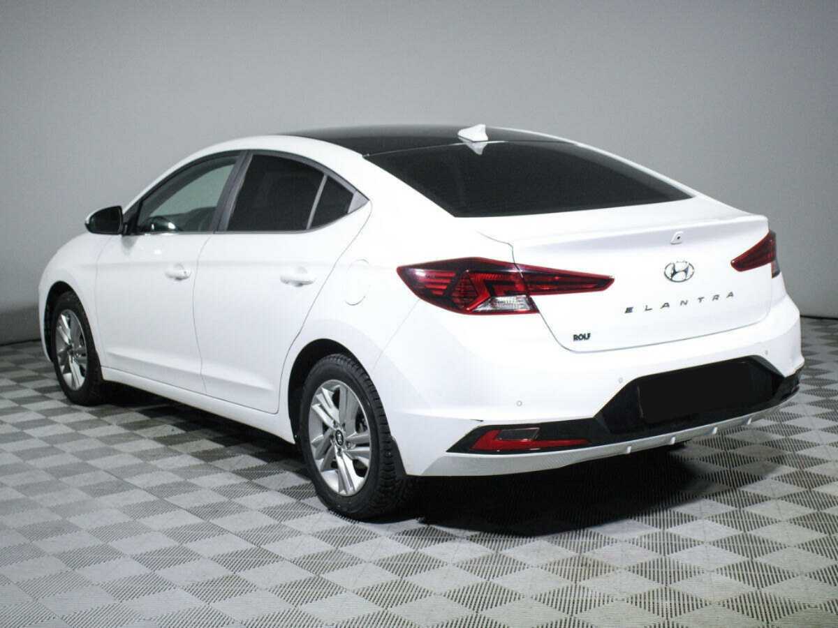 Hyundai Elantra б/у, 2020, Автоматическая. Фото: #3