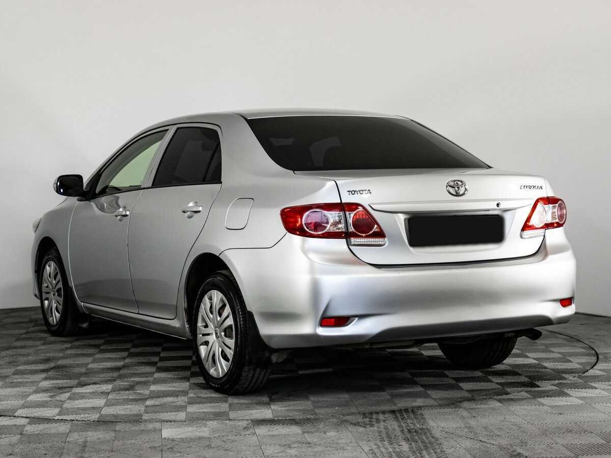 Toyota Corolla б/у, 2012, Механическая. Фото: #5
