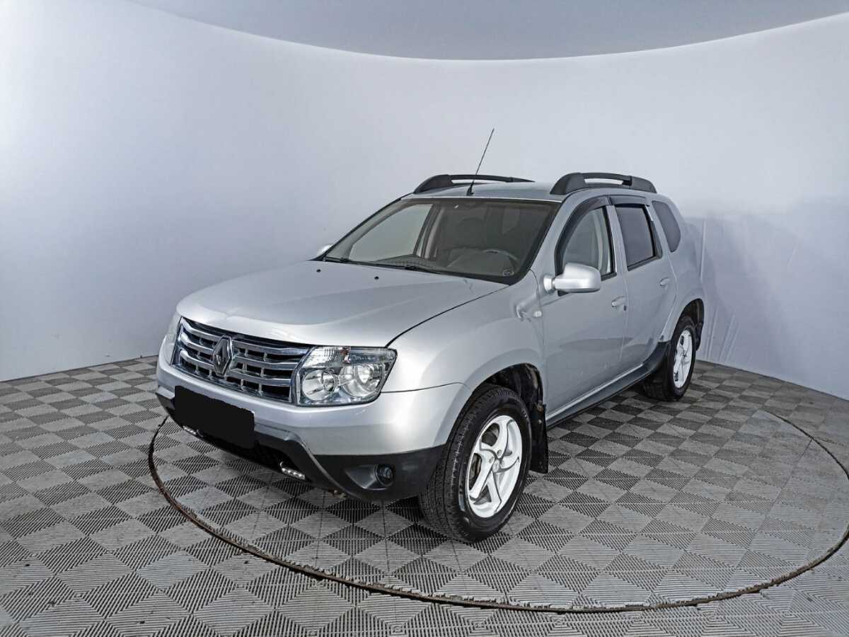 Renault Duster б/у, 2012, Механическая. Посмотреть фото