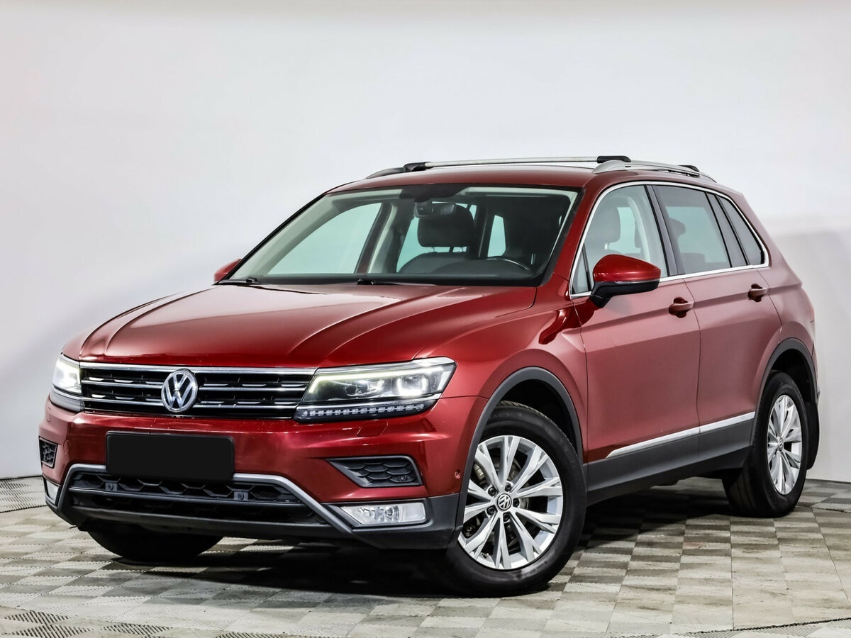 Volkswagen Tiguan б/у, 2017, Роботизированная. Посмотреть фото