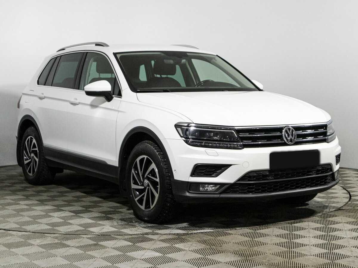 Volkswagen Tiguan б/у, 2018, Роботизированная. Фото: #2