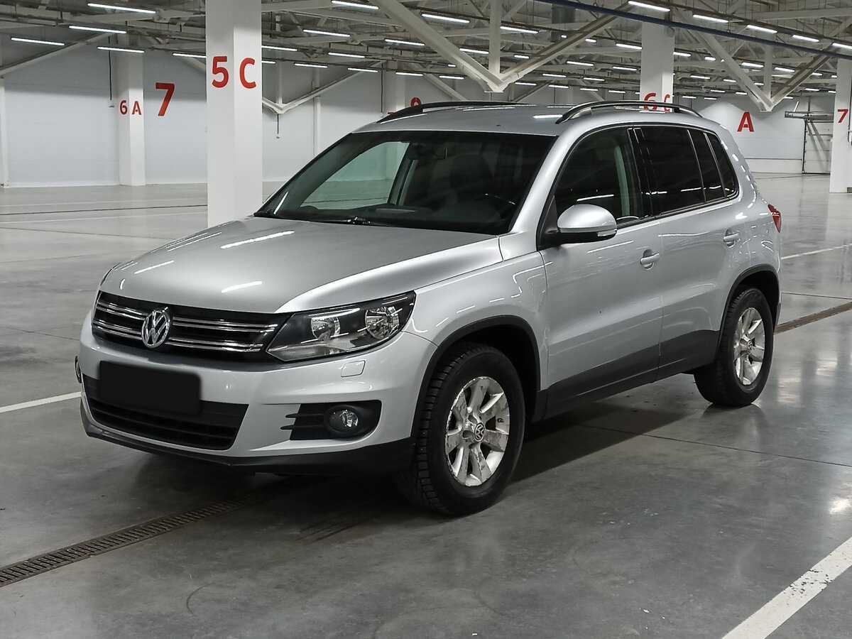 Volkswagen Tiguan б/у, 2012, Механическая. Фото: #0