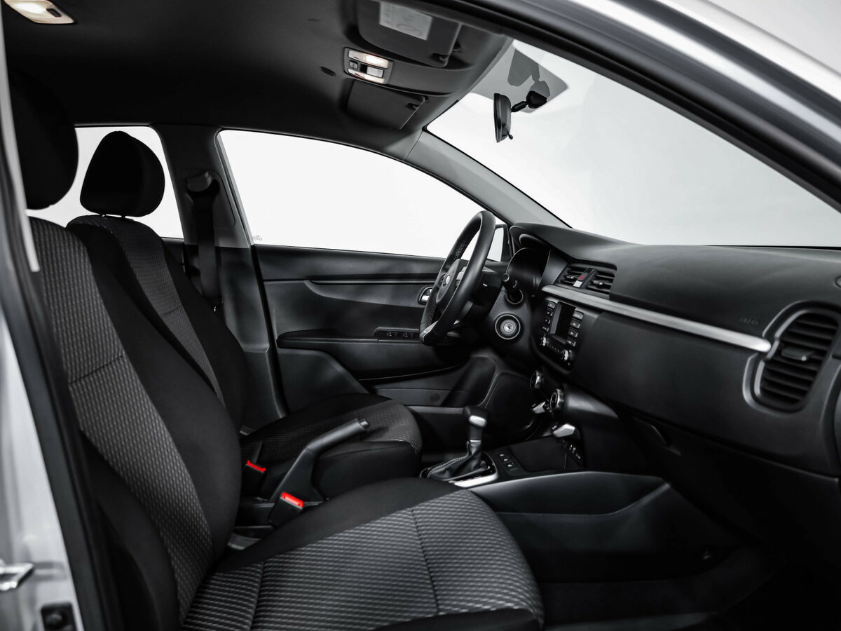 Kia Rio б/у, 2020, Автоматическая. Фото: #18