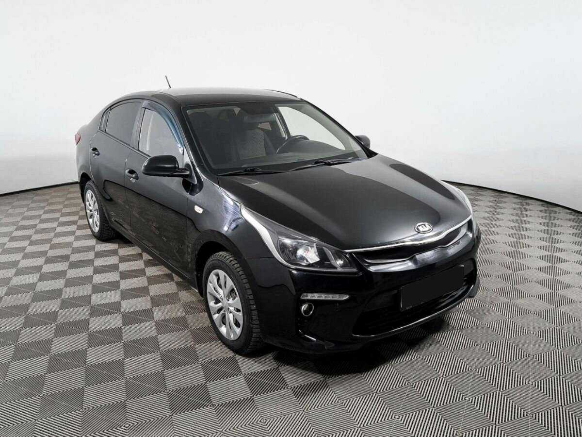 Kia Rio б/у, 2017, Механическая. Фото: #2