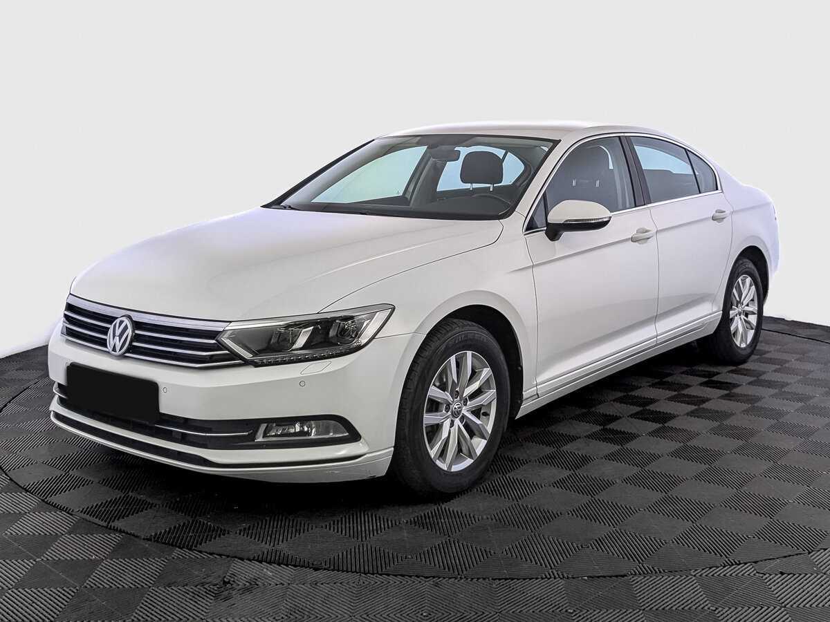 Volkswagen Passat б/у, 2019, Роботизированная. Фото: #0