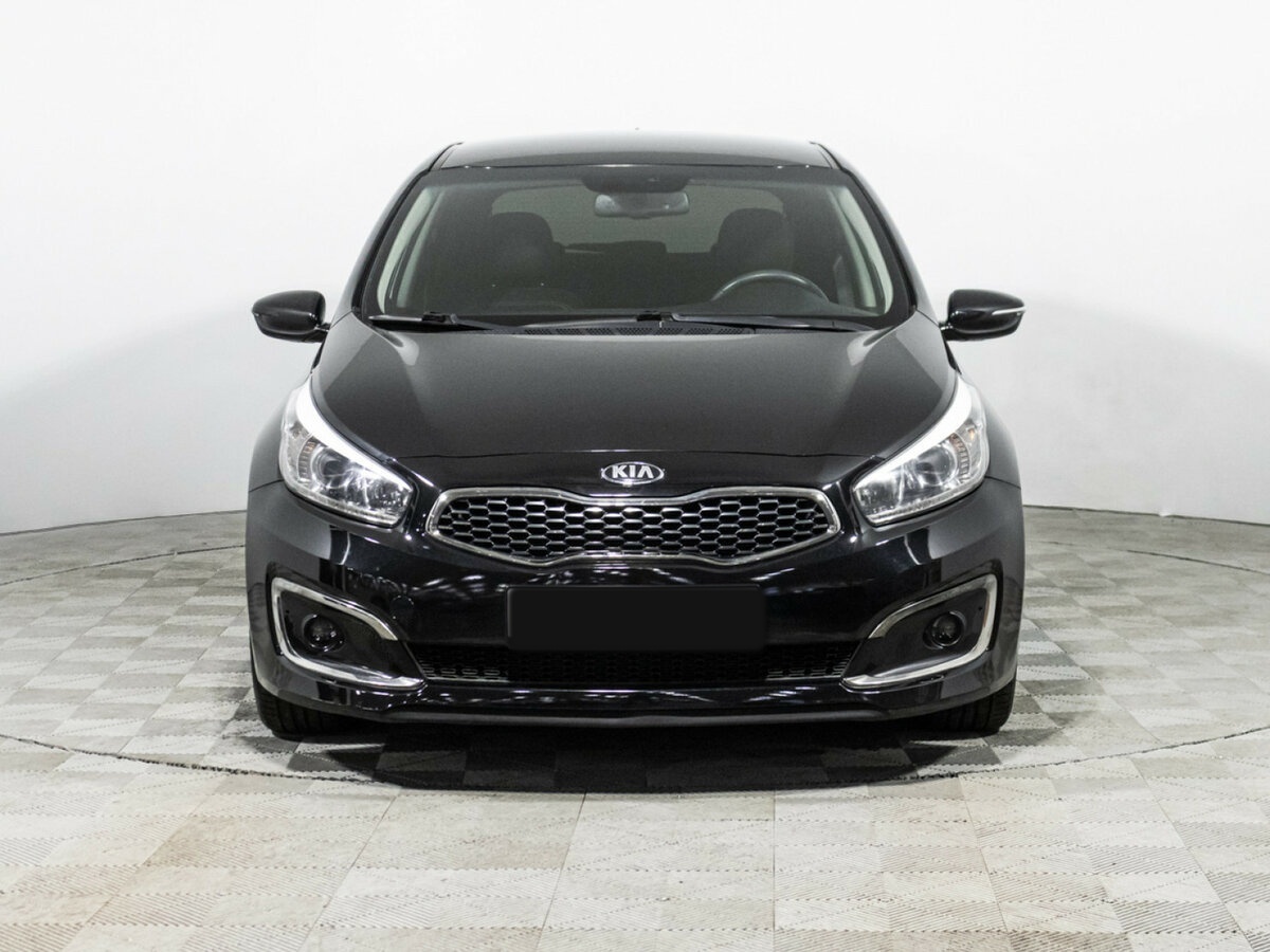 Kia Ceed б/у, 2017, Роботизированная. Фото: #1