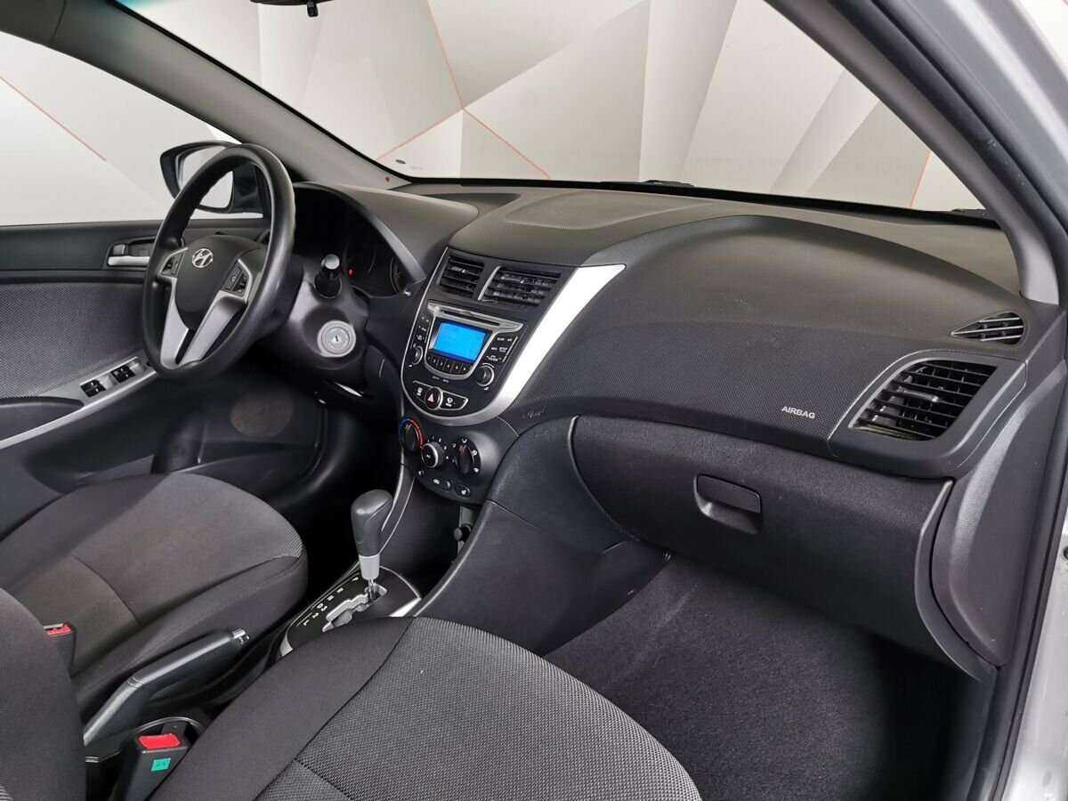 Hyundai Solaris б/у, 2014, Автоматическая. Фото: #8