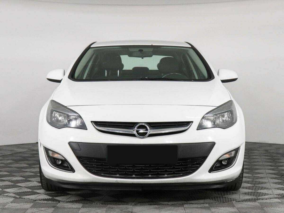Opel Astra б/у, 2014, Автоматическая. Фото: #1