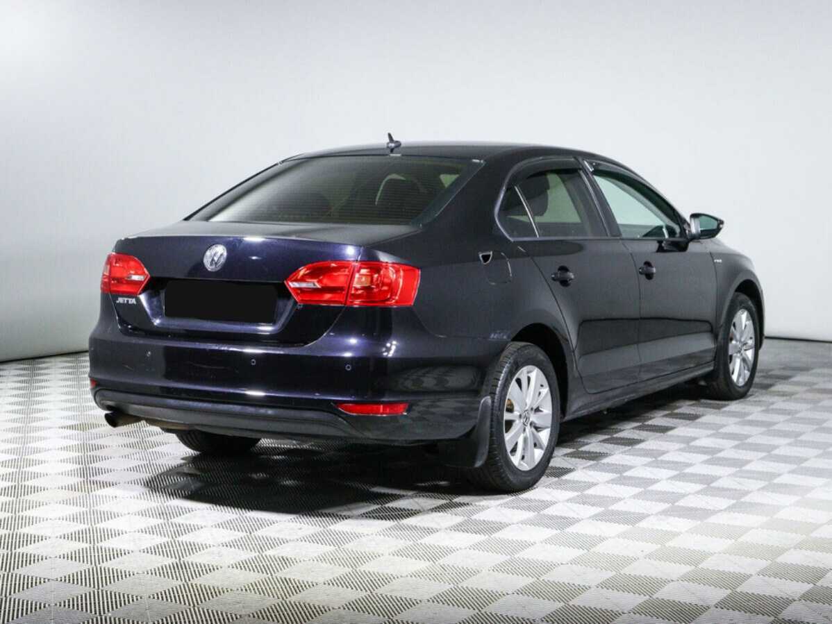 Volkswagen Jetta б/у, 2013, Автоматическая. Фото: #3