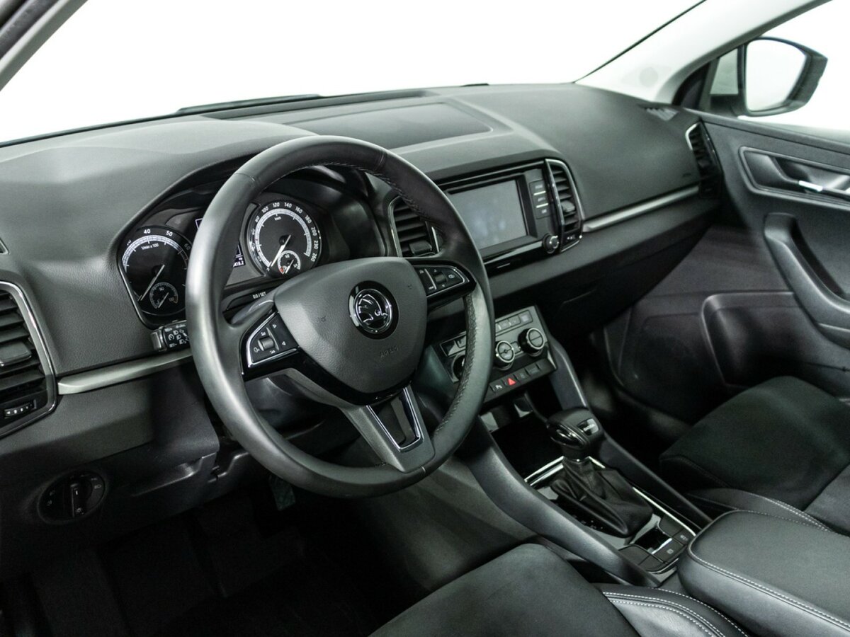 Skoda Karoq б/у, 2020, Автоматическая. Фото: #10