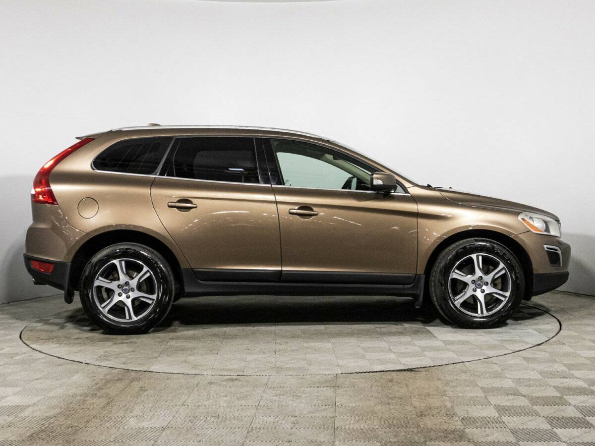 Volvo XC60 б/у, 2012, Роботизированная. Фото: #3