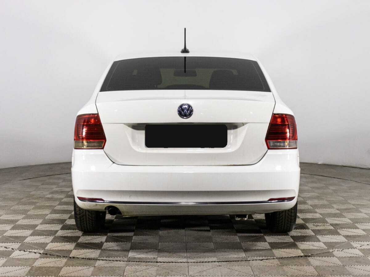 Volkswagen Polo б/у, 2017, Механическая. Фото: #3
