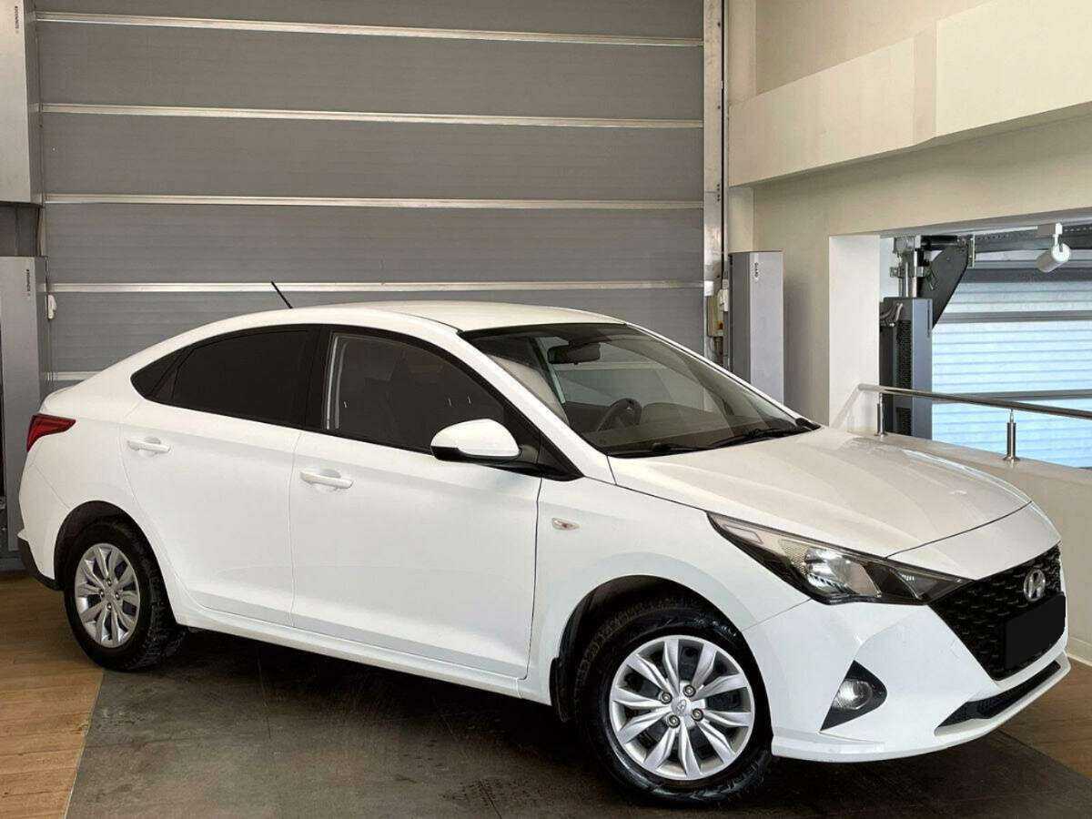 Hyundai Solaris б/у, 2020, Автоматическая. Фото: #2