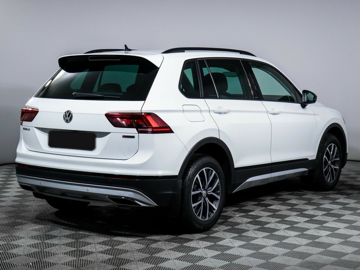 Volkswagen Tiguan б/у, 2020, Роботизированная. Фото: #3