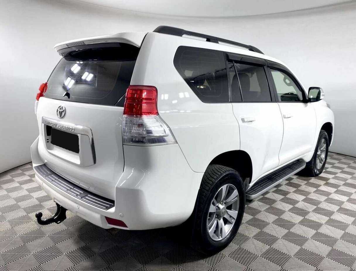 Toyota Land Cruiser Prado б/у, 2013, Автоматическая. Фото: #4