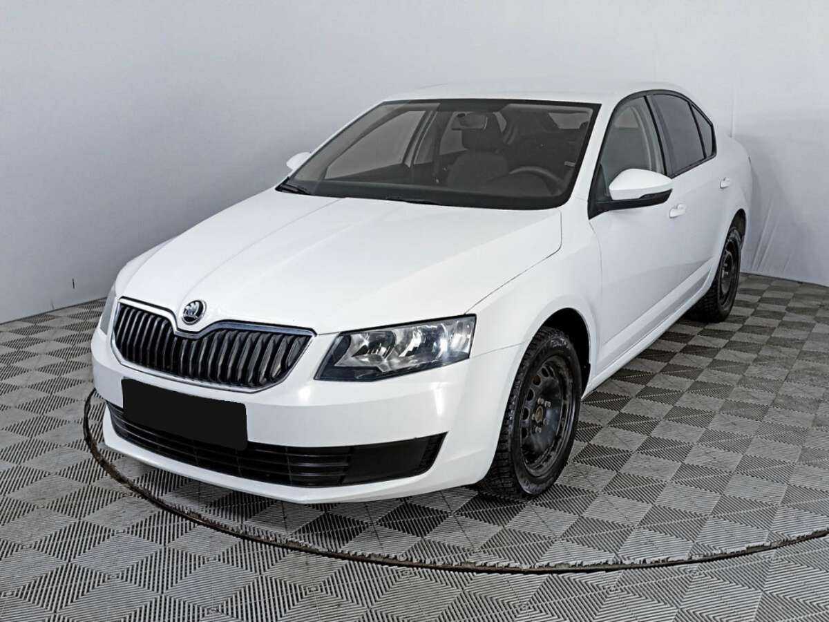 Skoda Octavia б/у, 2016, Механическая. Фото: #0
