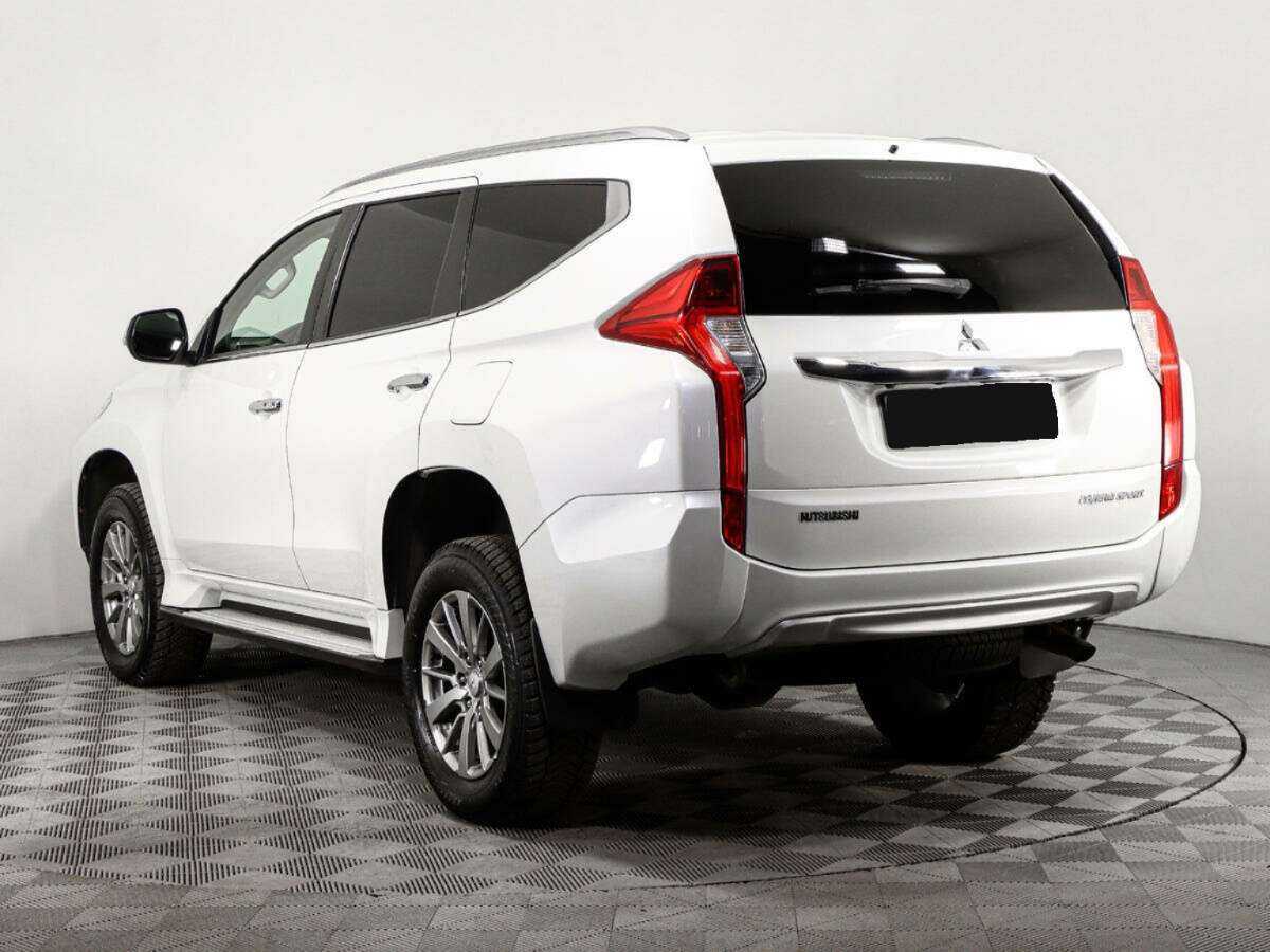 Mitsubishi Pajero Sport б/у, 2018, Автоматическая. Фото: #5