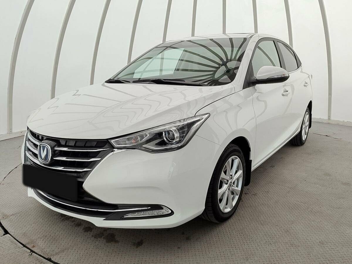 Changan Alsvin б/у, 2023, Роботизированная. Посмотреть фото