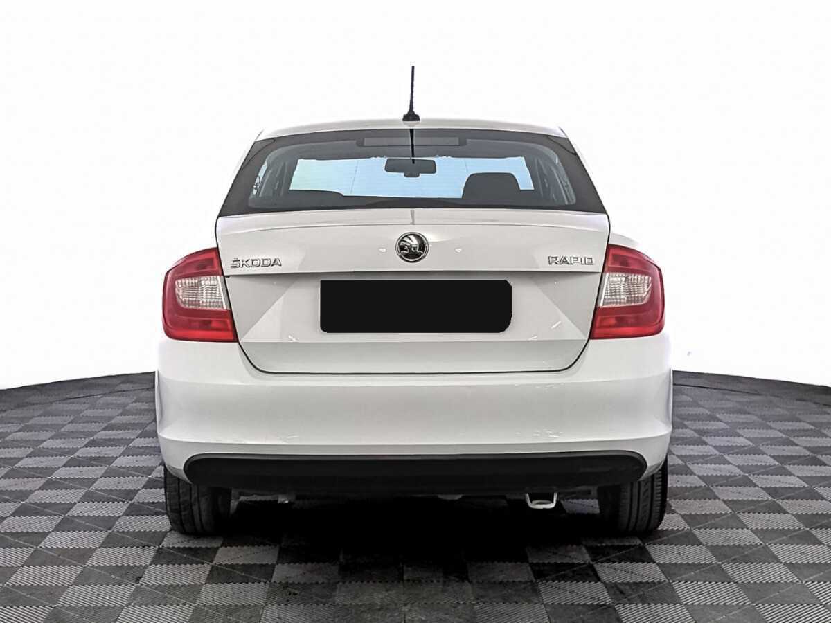 Skoda Rapid б/у, 2017, Механическая. Фото: #5