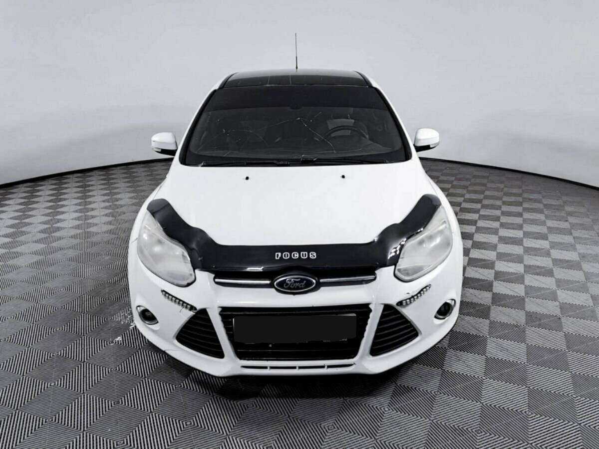 Ford Focus б/у, 2012, Механическая. Фото: #1