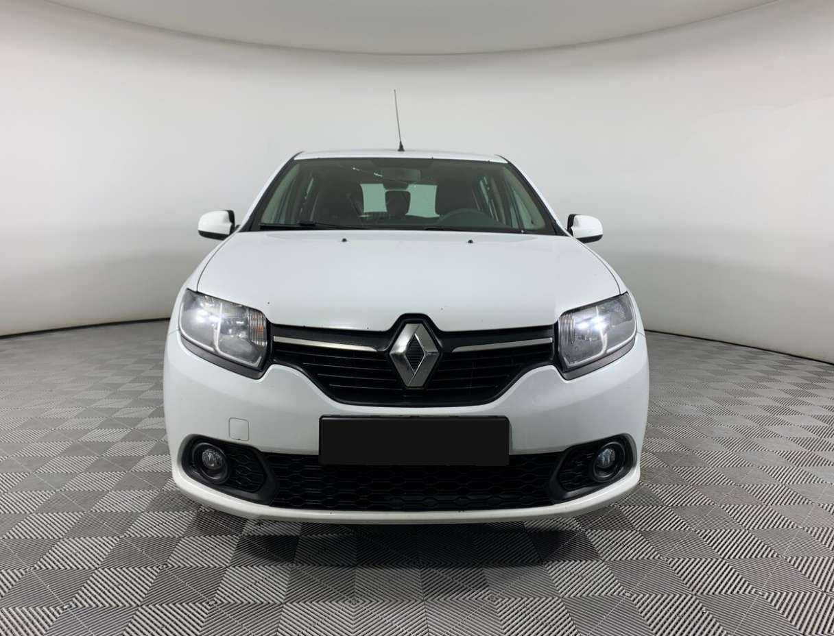 Renault Sandero б/у, 2017, Механическая. Фото: #1