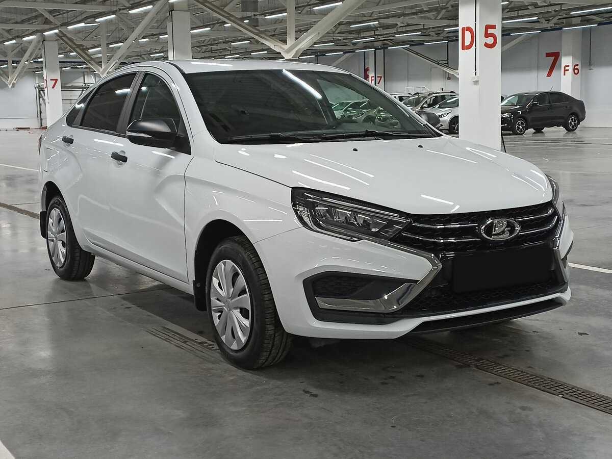 Lada (ВАЗ) Vesta б/у, 2024, Механическая. Фото: #2