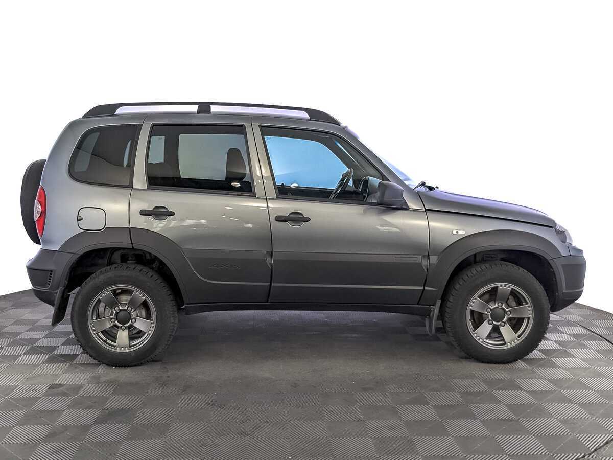 Chevrolet Niva б/у, 2019, Механическая. Фото: #3