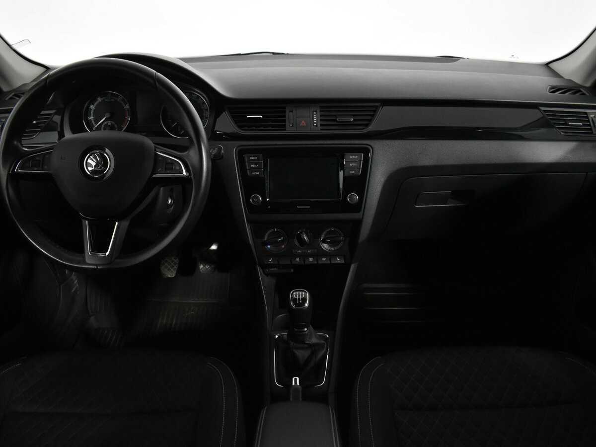 Skoda Rapid б/у, 2018, Механическая. Фото: #10