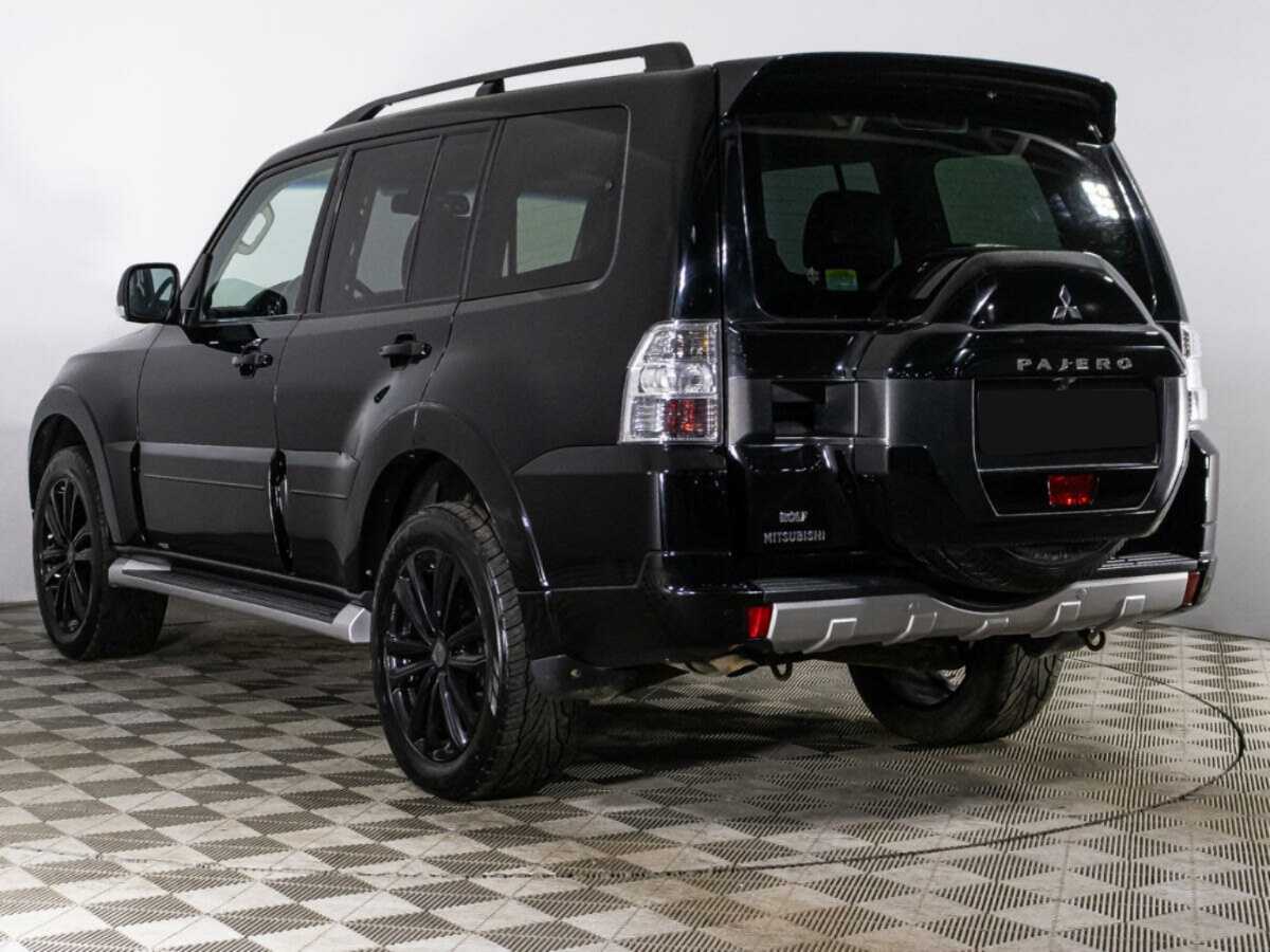 Mitsubishi Pajero б/у, 2015, Автоматическая. Фото: #6