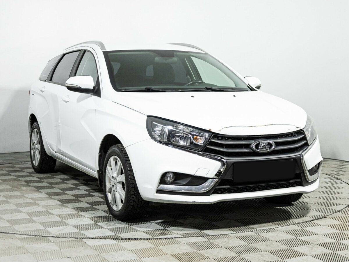 Lada (ВАЗ) Vesta б/у, 2020, Механическая. Фото: #2