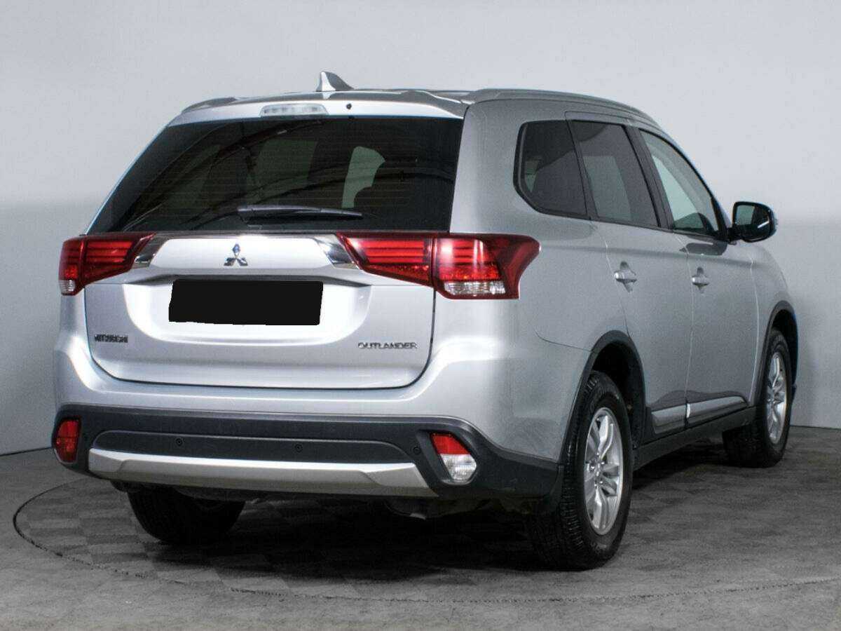 Mitsubishi Outlander б/у, 2017, Вариатор. Фото: #3
