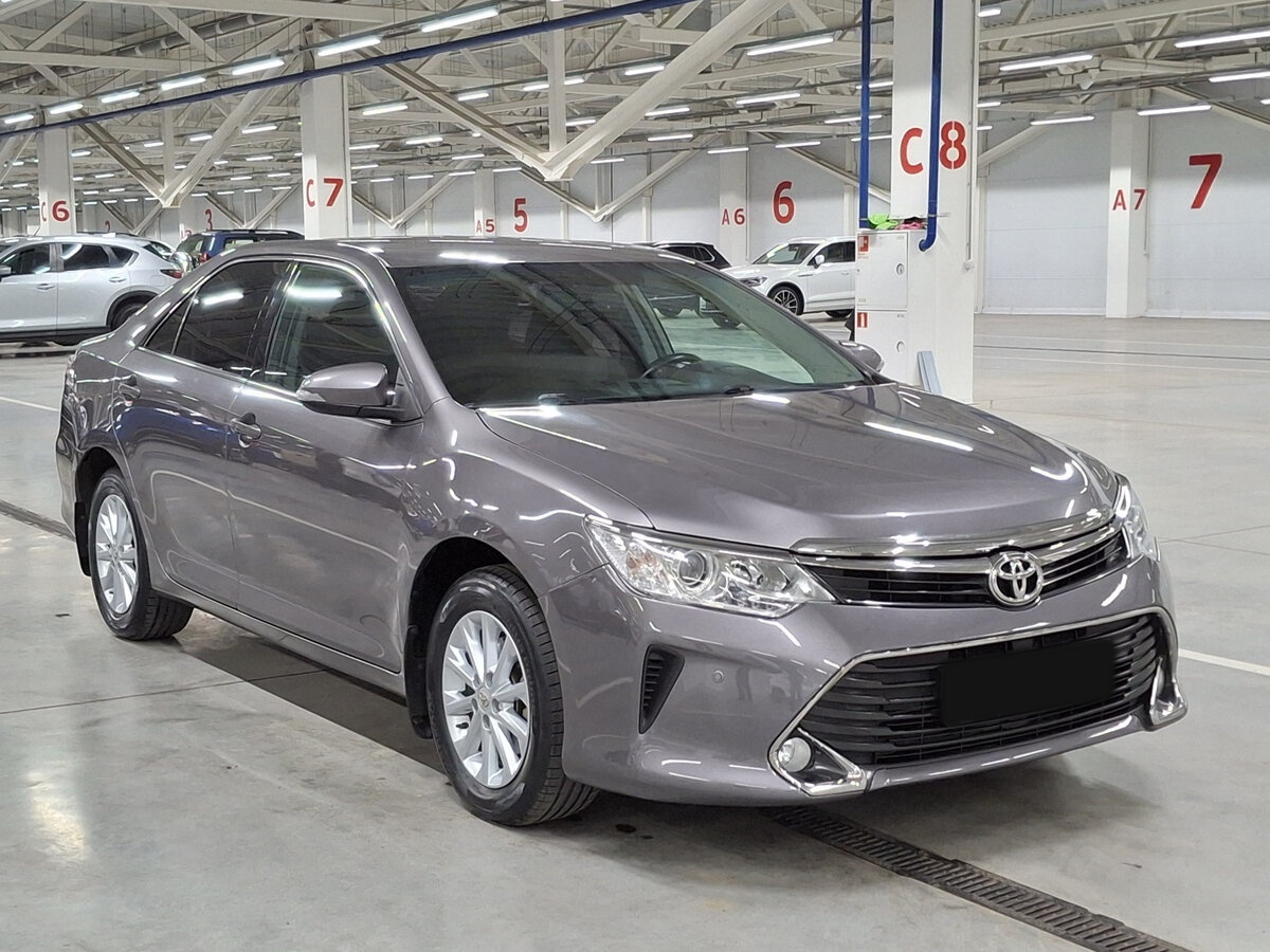 Toyota Camry б/у, 2016, Автоматическая. Фото: #2